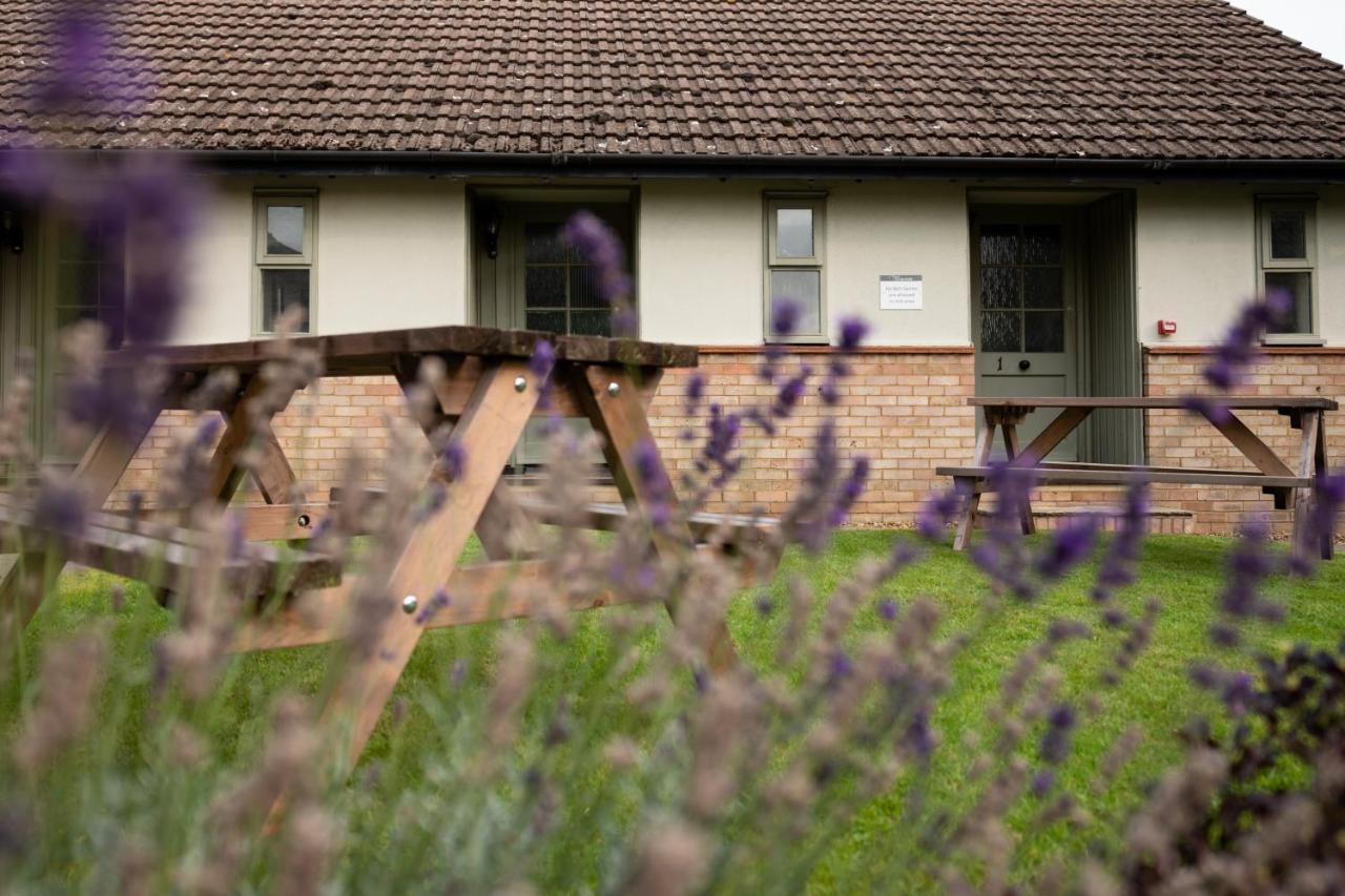 The Woolpack Inn Kettering Exterior photo