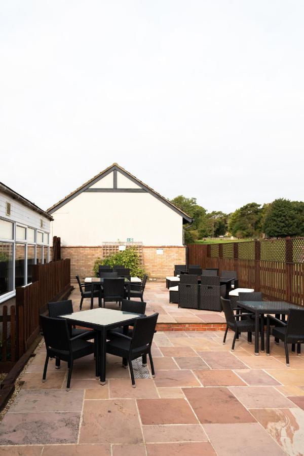 The Woolpack Inn Kettering Exterior photo
